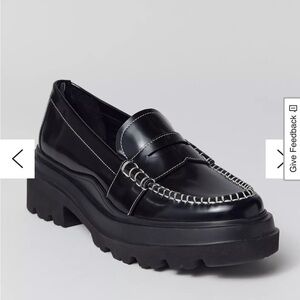 Women's Black Loafer